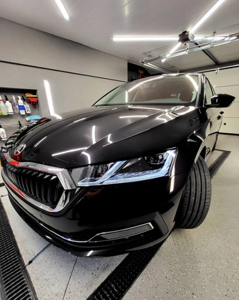 Skoda Octavia cena 105000 przebieg: 37300, rok produkcji 2022 z Białystok małe 137
